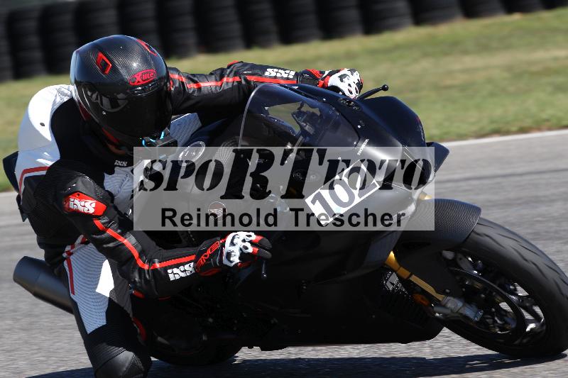 /Archiv-2025/48 25.08.2025 Cornu Master School ADR/blau-bleu/102